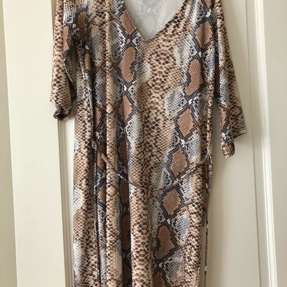 Tie up snake skin dress - Picture 2 of 3